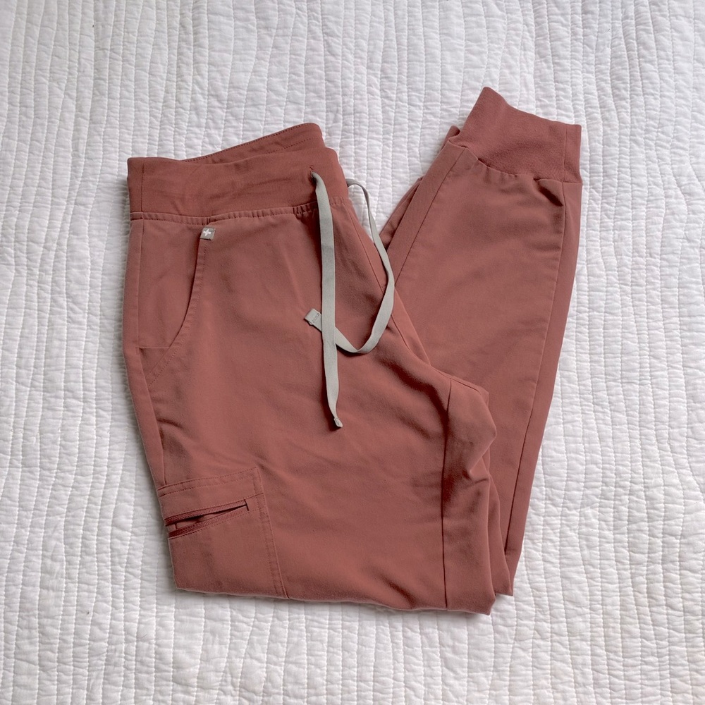 Figs Mauve Zamora joggers